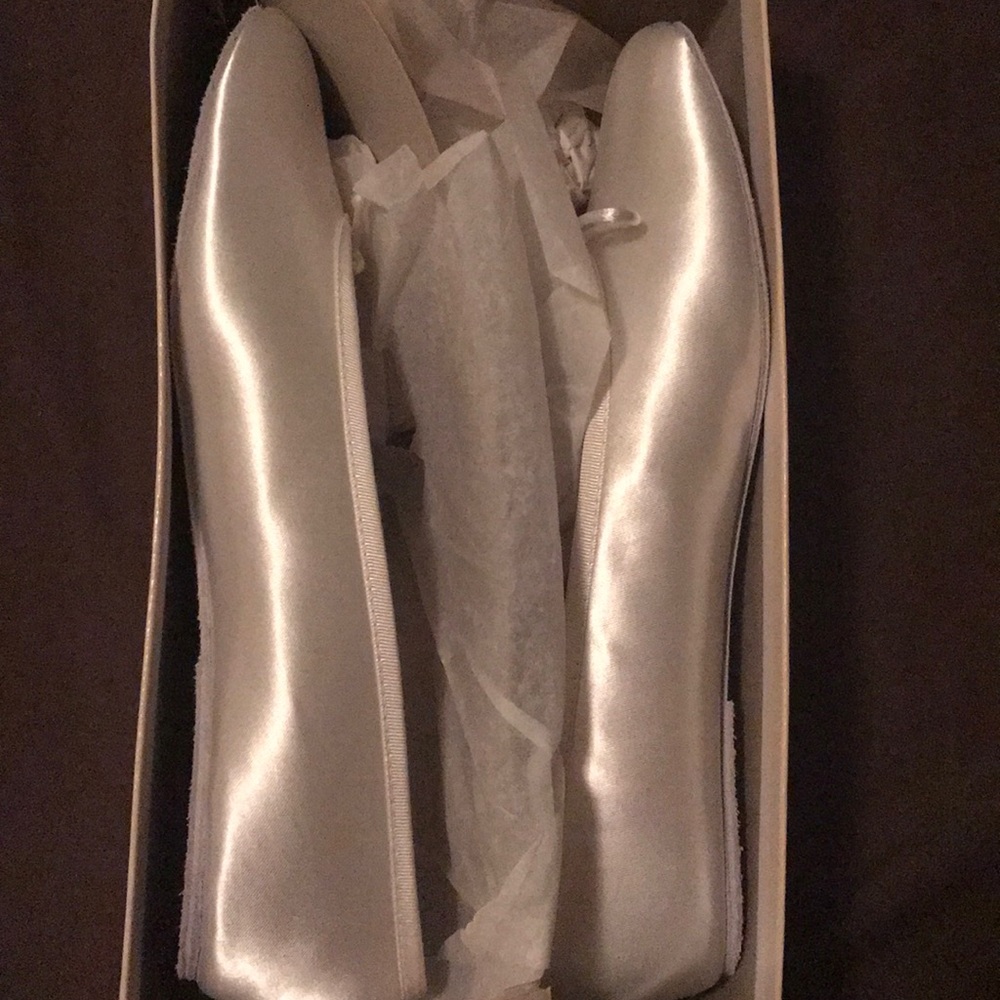 BRAND NEW David’s Bridal Flats